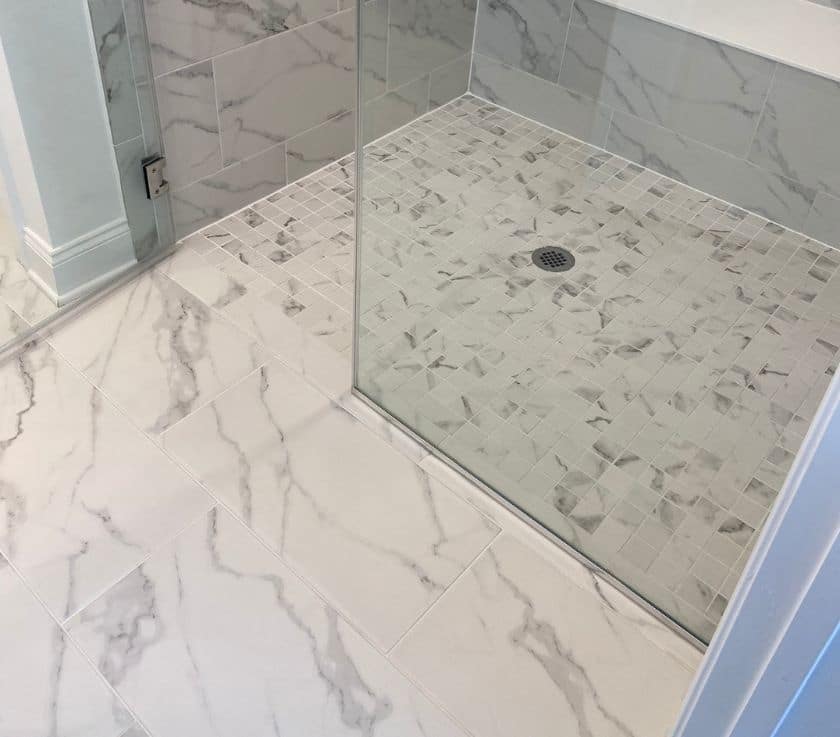 Shower tile and grout cleaning in a Farmingdale NJ home